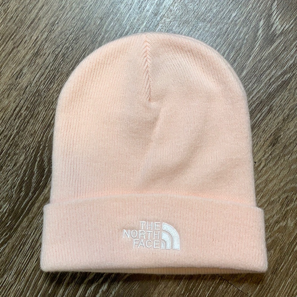 NWOT The North Face beanie